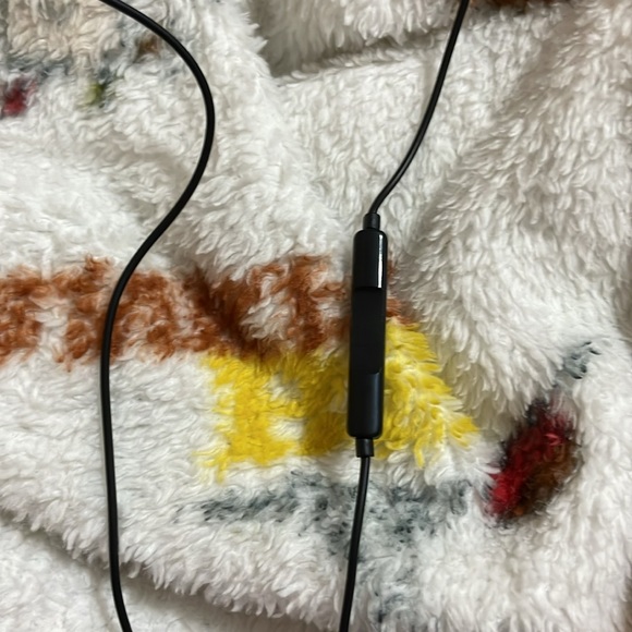 headphones - Picture 4 of 8